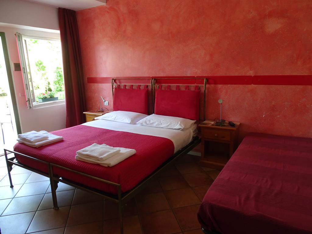 Guest house Casa Del Noce 2*